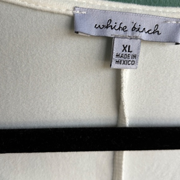 White birch XL cream top so soft - Picture 4 of 9